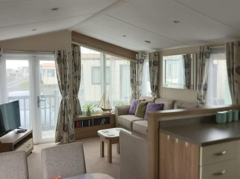 Lagooncombe Modern And Cosy Holiday Home Haverigg ภายนอก รูปภาพ